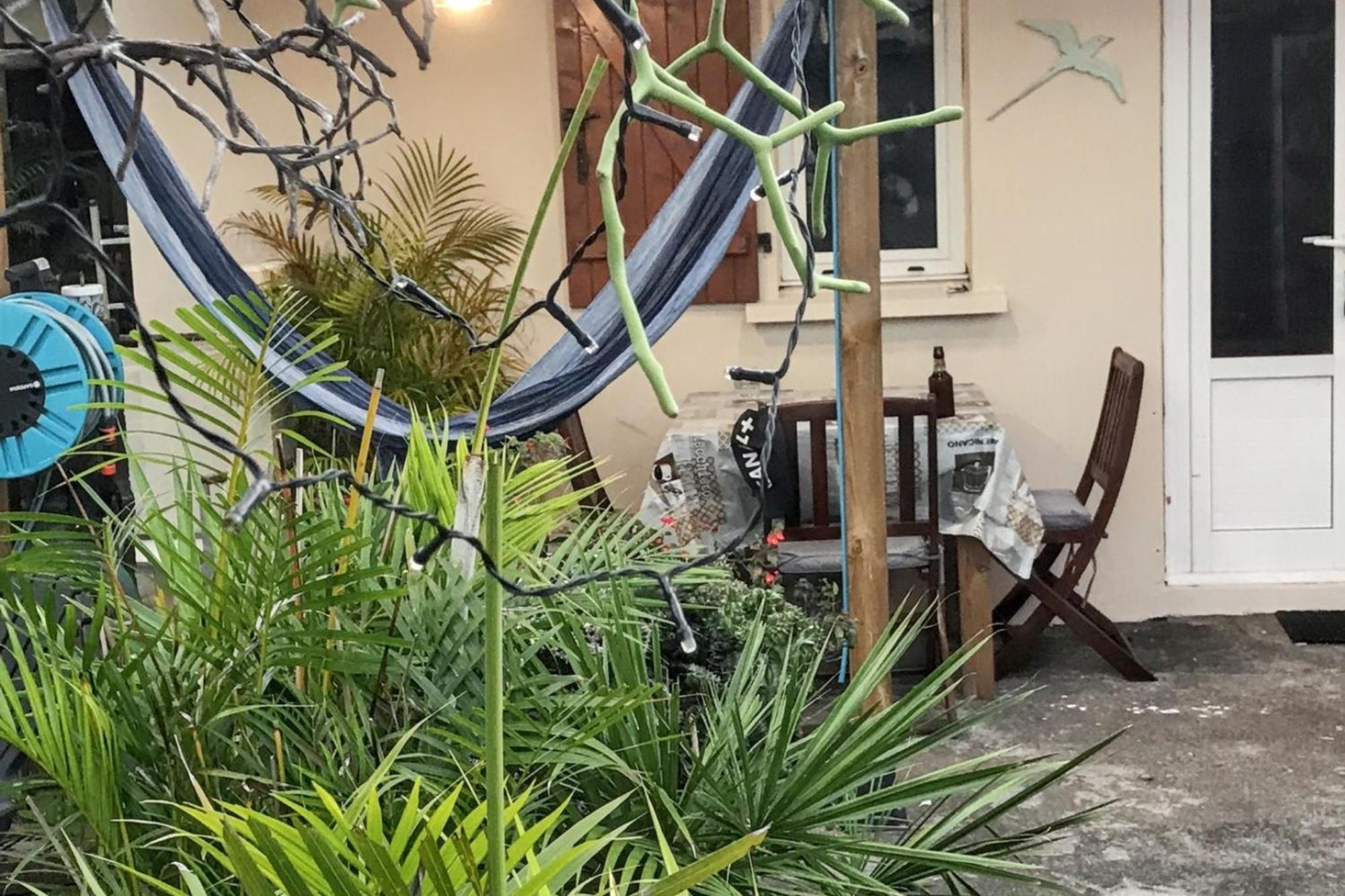 Maison Charmante A Bras-Panon Avec Piscine Et Jardin Exterior foto